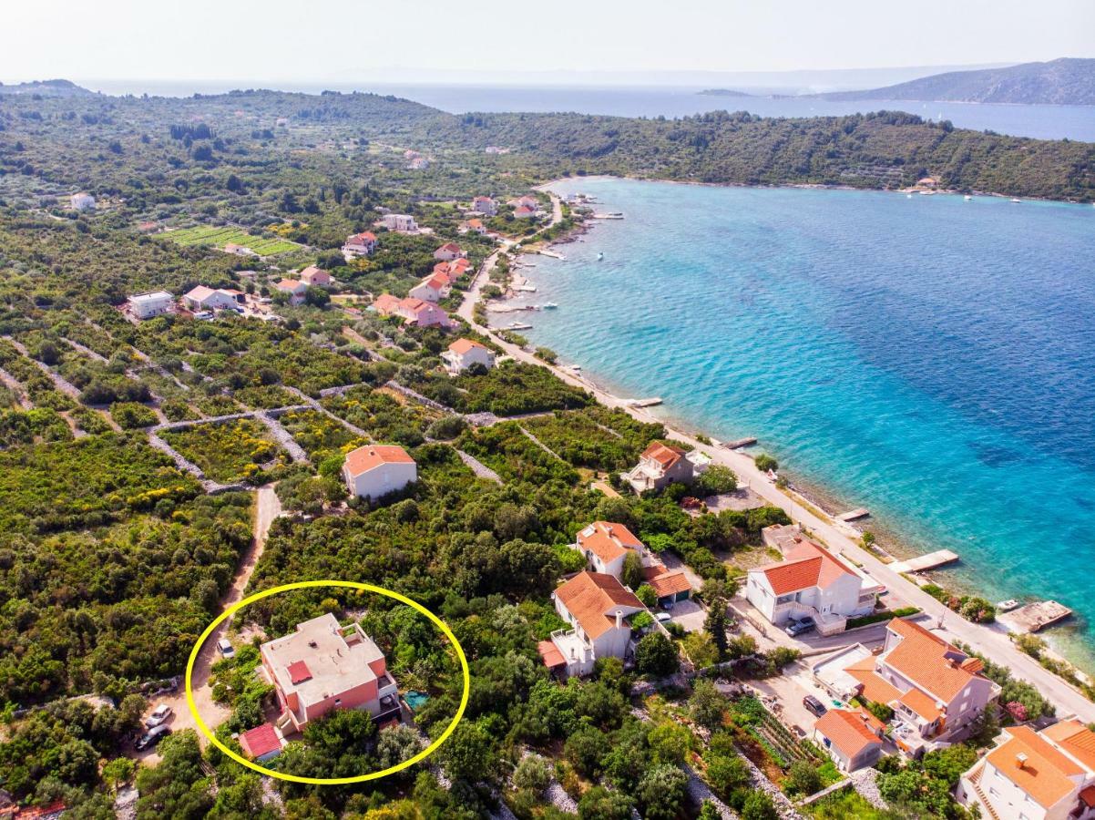 Apartment Slavka Račišće Bagian luar foto
