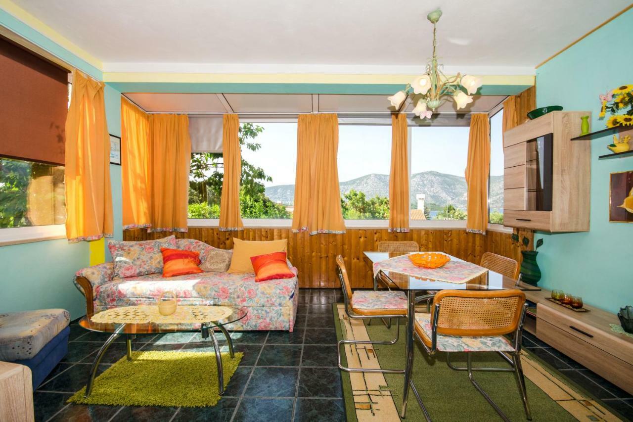 Apartment Slavka Račišće Bagian luar foto