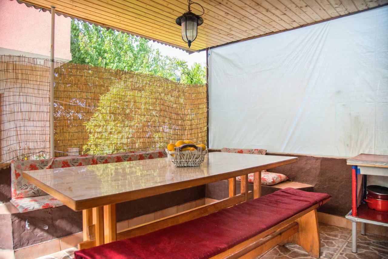 Apartment Slavka Račišće Bagian luar foto